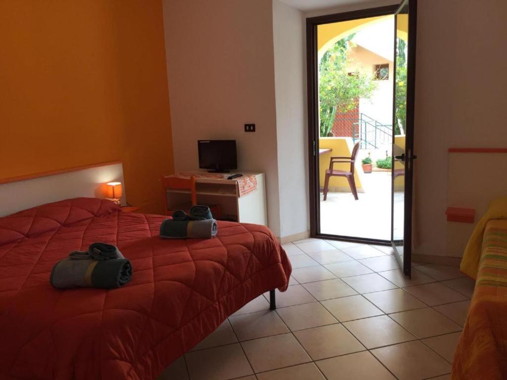 Affittacamere Casa Del Sole Cala Gonone Exterior photo